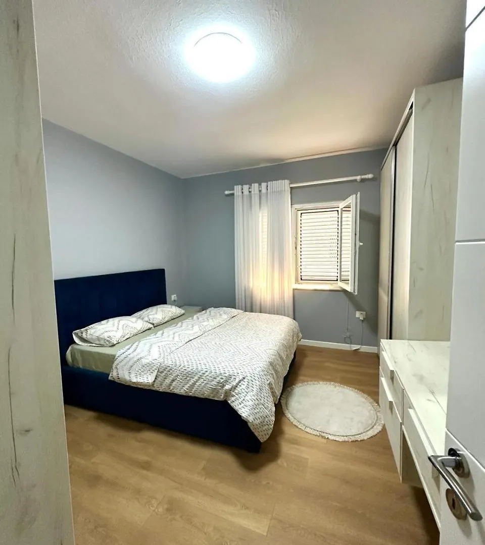 Ledia'S Apartment Tirana